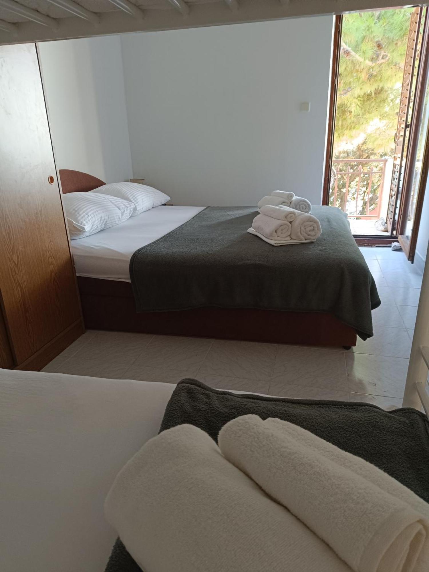 Studio Apartmani Tucic เซลินา ภายนอก รูปภาพ